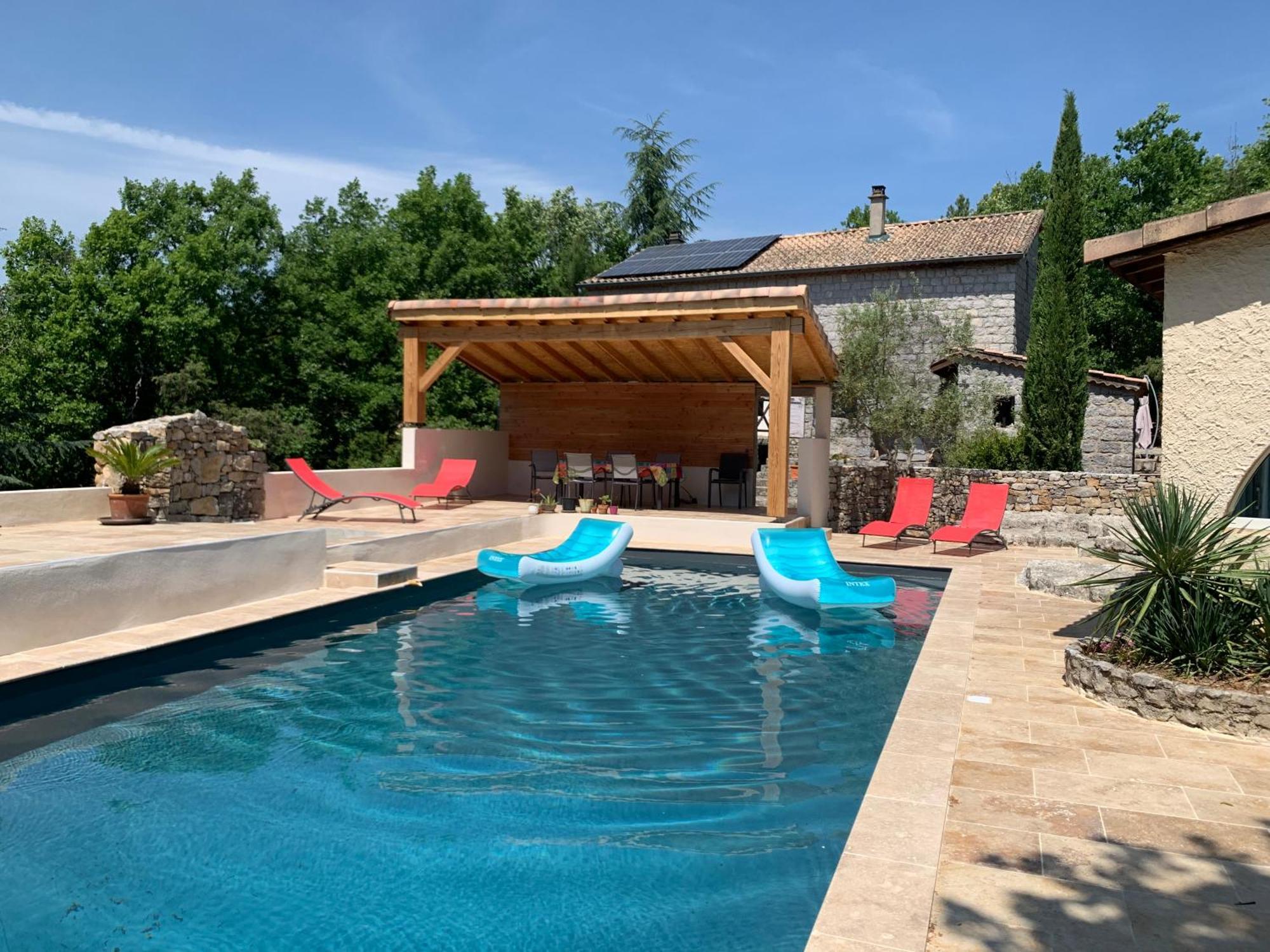 Saint Alban Auriolles Gite Avec Piscine Privee Au Coeur D'Une Foret De Chenes Proche De Vallon Pont D'Arc מראה חיצוני תמונה